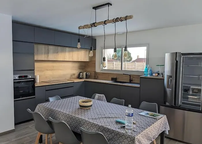 En Vendee Avec Piscine Chauffee *