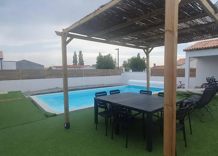 Casa de Férias En Vendee Avec Piscine Chauffee Saint-Jean-de-Monts